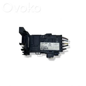 Citroen C4 Grand Picasso Модуль управления аккумулятором 28236841 PCAVP00832 9666527580